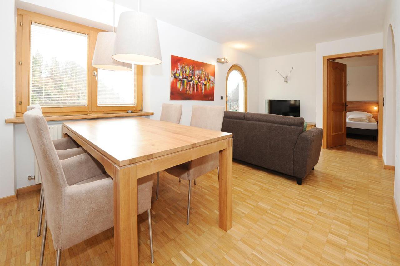 Ferienwohnung Haus Kleiner Turm Schruns Exterior foto