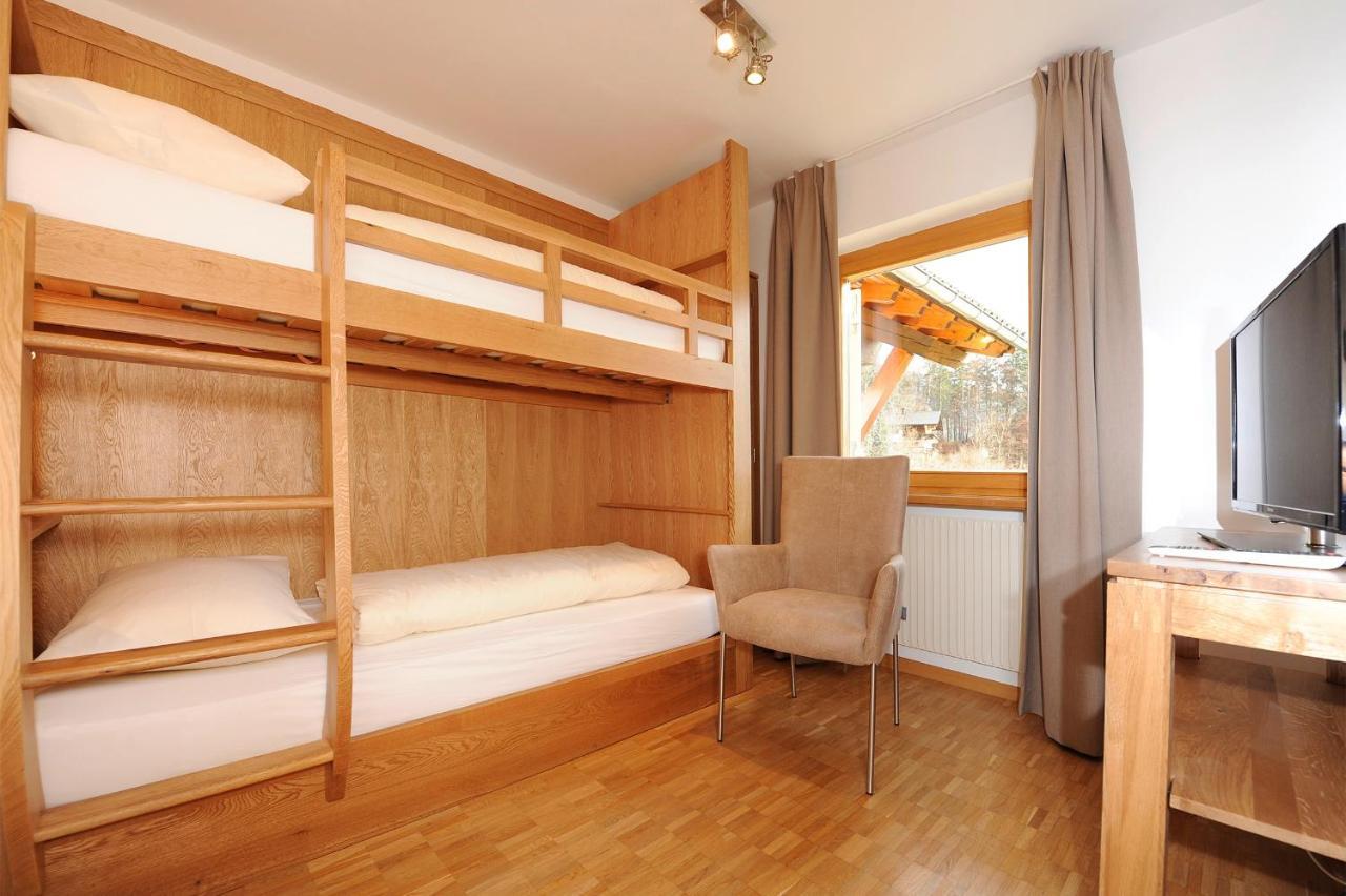 Ferienwohnung Haus Kleiner Turm Schruns Exterior foto