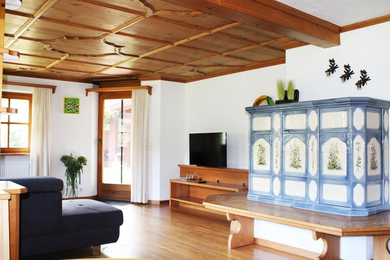Ferienwohnung Haus Kleiner Turm Schruns Exterior foto